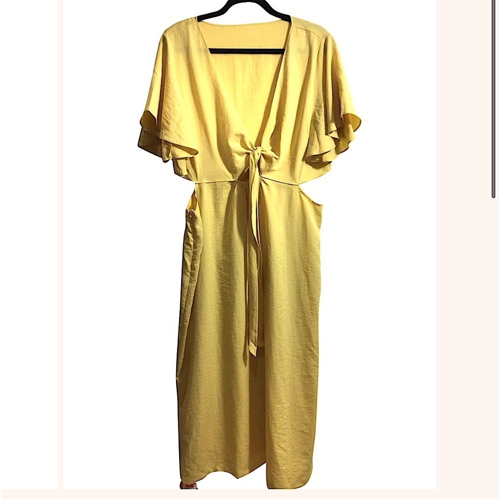 CIDER NWOT Side Cut-Out Dress